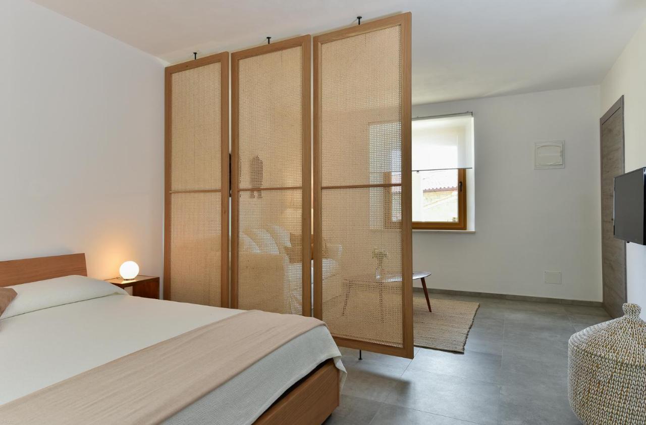 Appartement L'Abbraccio Della Quercia à Momjan Extérieur photo